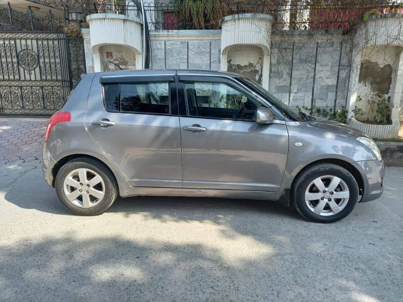 Suzuki Swift 2015 Automatic 11