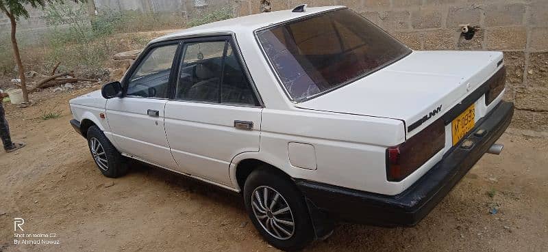 Nissan Sunny 1988 B12 3