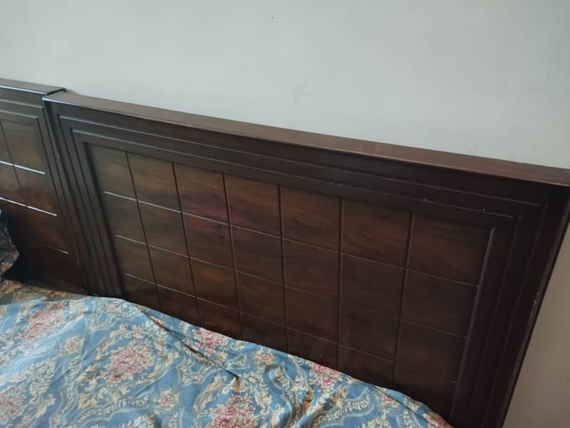 Single Beds (02) along with mattress 5 inch 0