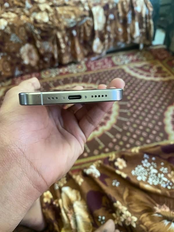 iphone 15 pro 03157765147 &128 gb 90btty jv face id isue line in panel 0