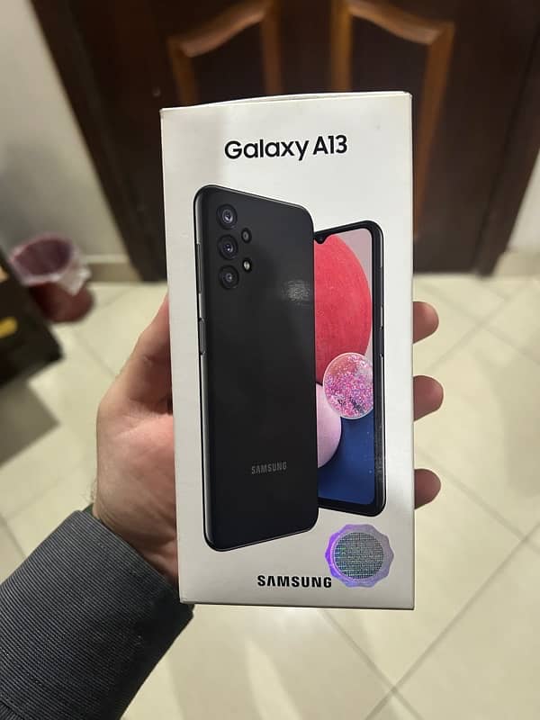 Samsung A13 4/64. pta approved 0