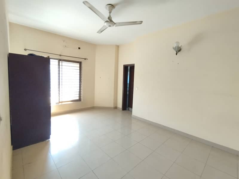 1 Kanal Upper Portion Available For Rent In F. 15 4