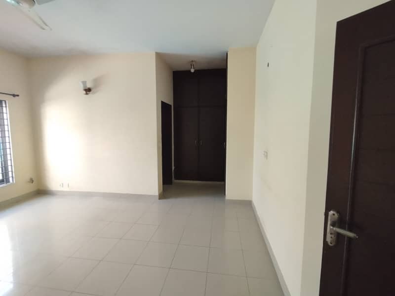 1 Kanal Upper Portion Available For Rent In F. 15 11