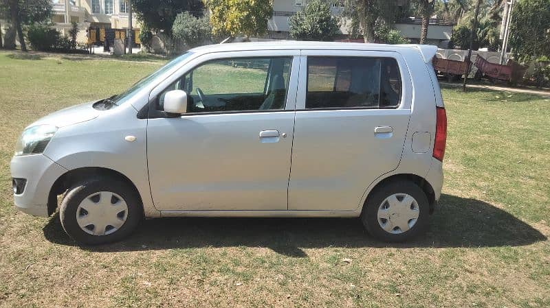 Suzuki Wagon R 2015 5