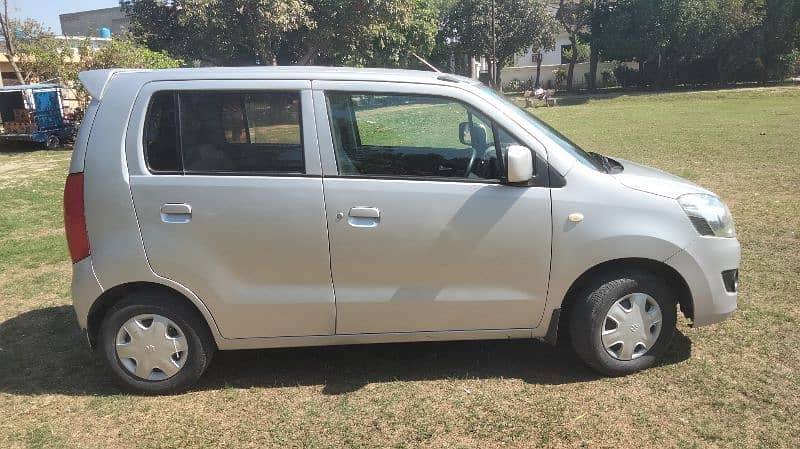 Suzuki Wagon R 2015 6