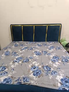 king size poshish bed for sale urgent.