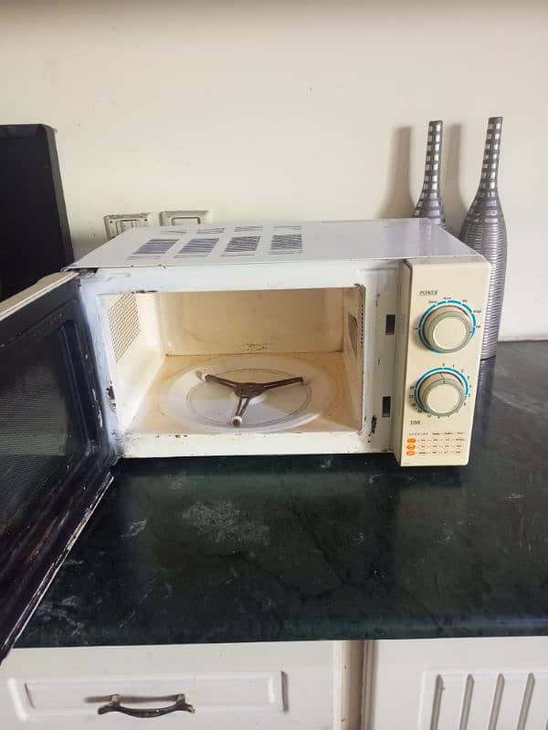 Dawlanc microwave 3