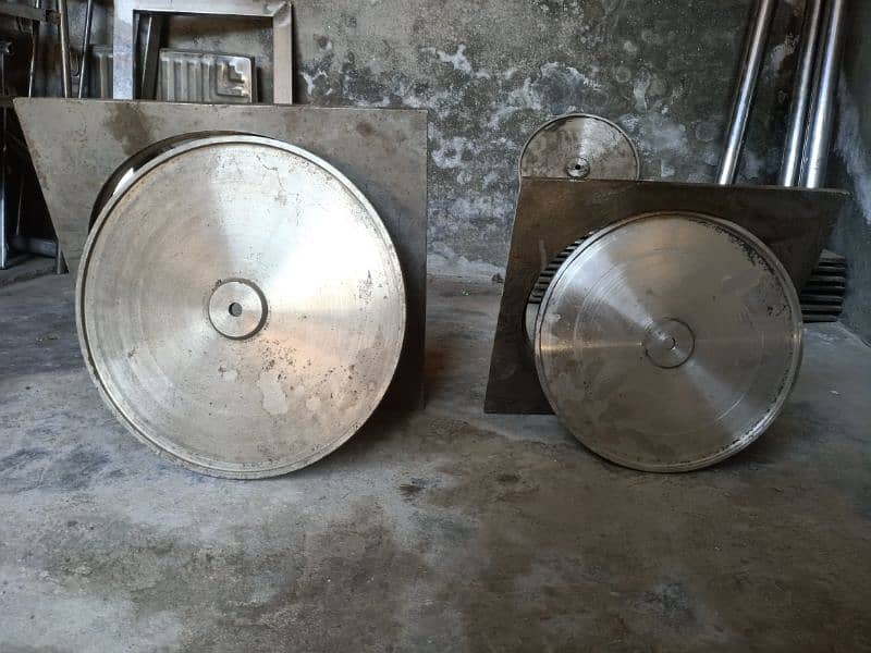 Steel Gutter Jali 500 Pr KG 2