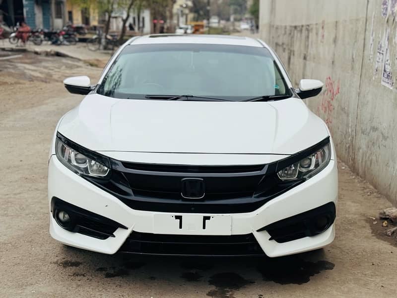 Honda Civic 2017 4