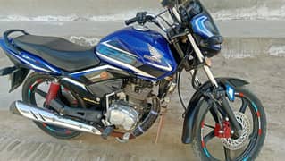 Honda 125 CBF self start Blue colour