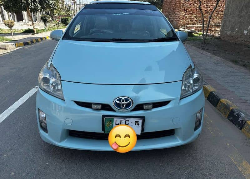 Toyota Prius 2010 model 2014 register panoramic suroof 6