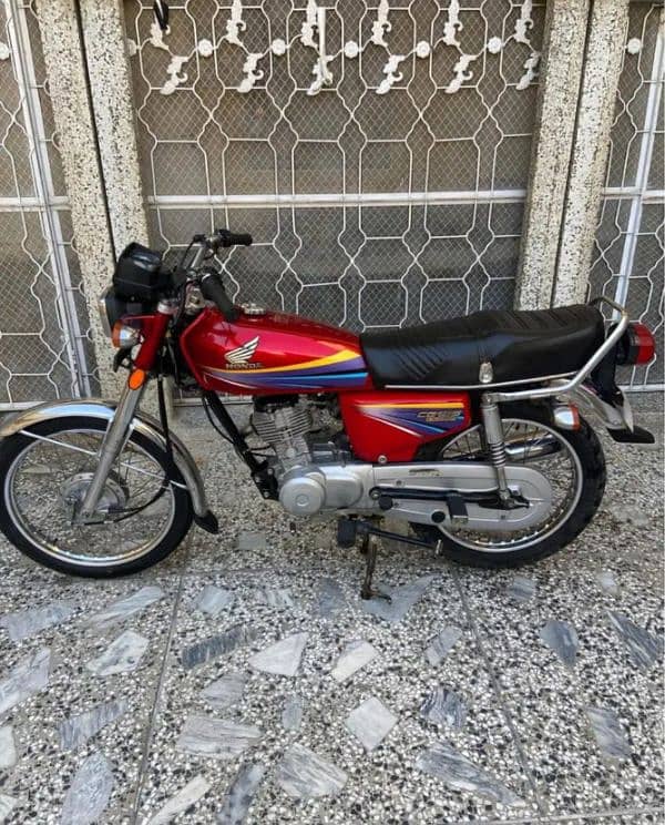 Honda 125 Model 2012 Urgent For Sale CALL "(03126068910 1