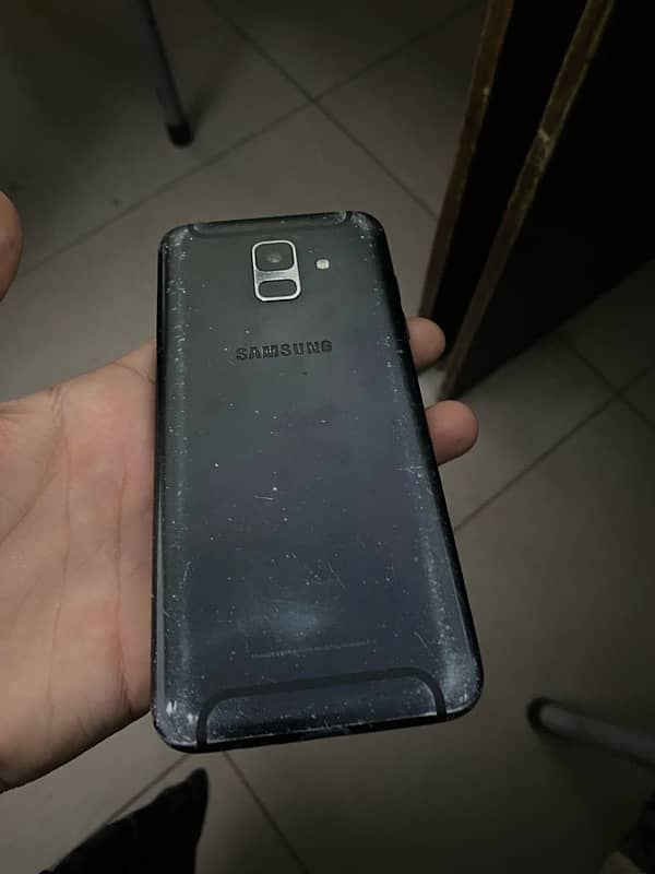 Samsung A6 1