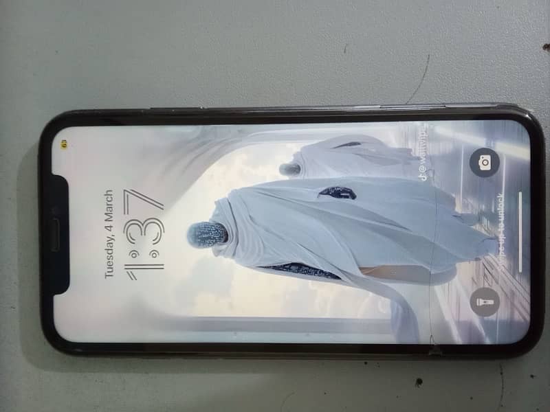 iphone 11 64gb FU Read ad 0