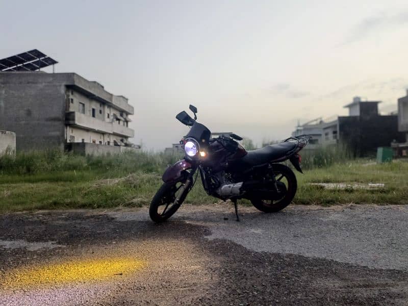 Yamaha ybr 125G 1