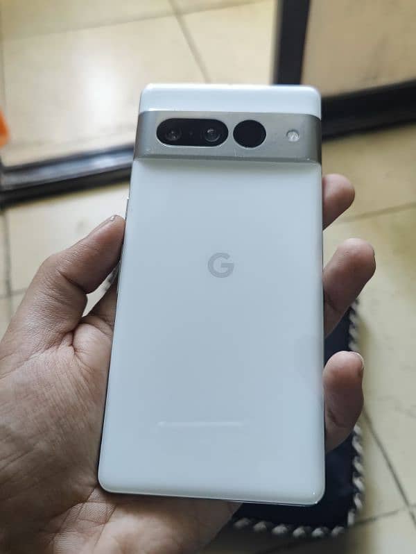 Google Pixel 7 Pro 4