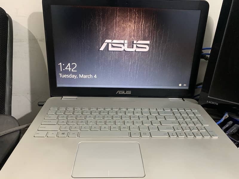 Asus i7 Gaming machine 1