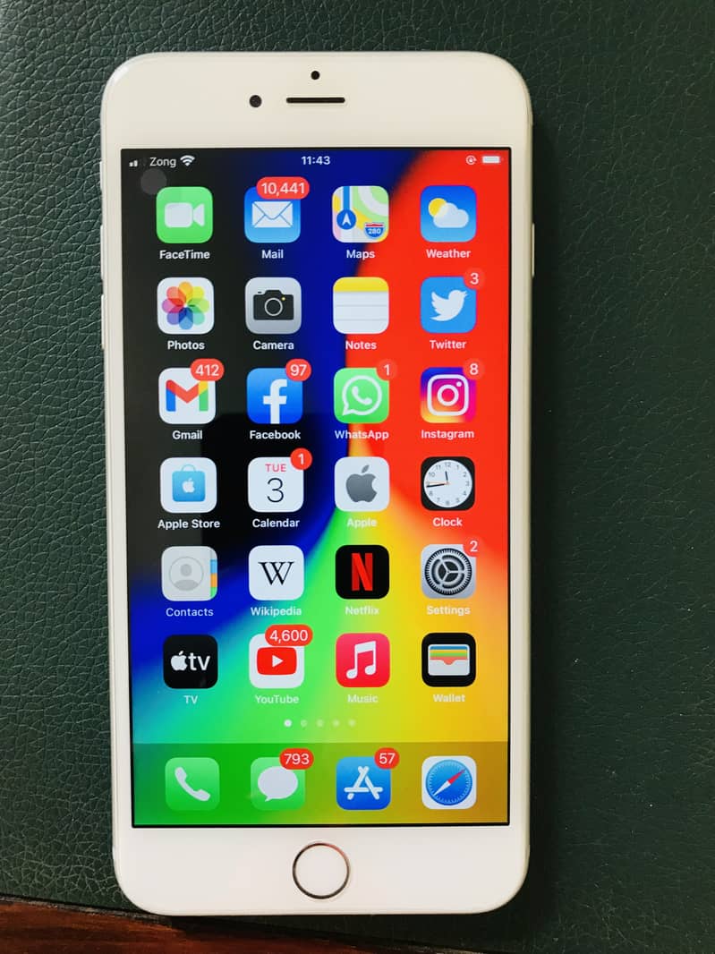 iPhone 6S plus 64GB PTA SILVER 2