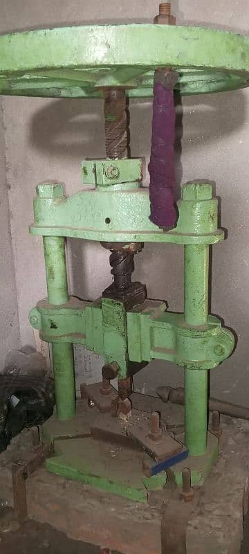 hand press machine 1