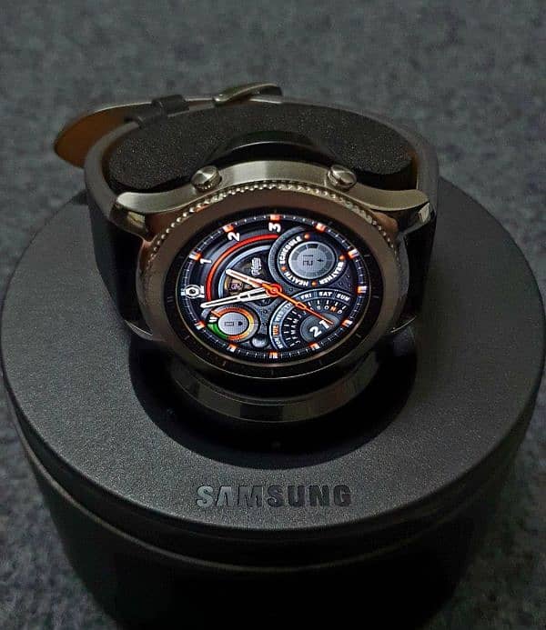 samsung gear s3 classic 1