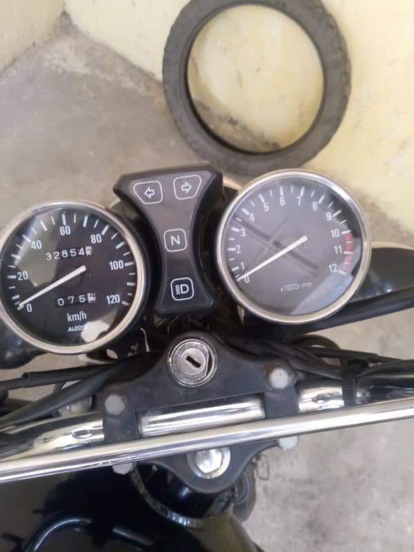 Suzuki gs 150 for sale 10/10 condition 3