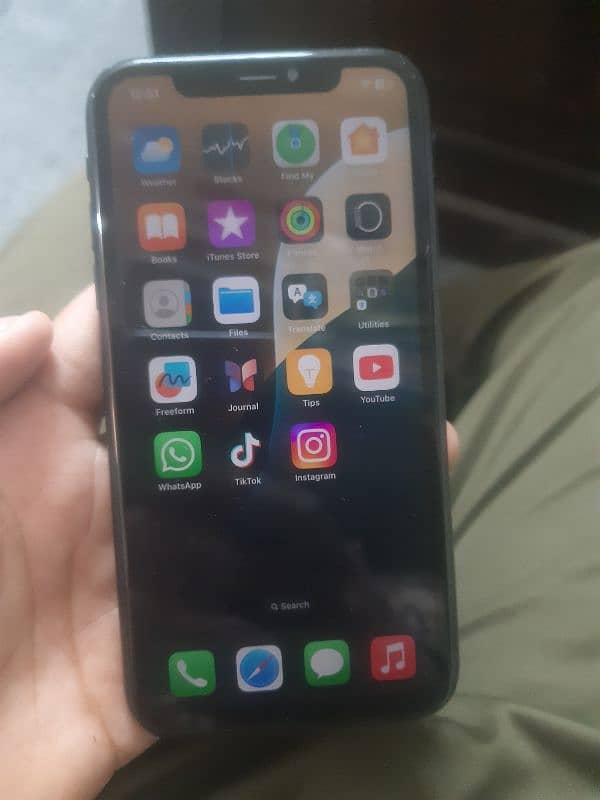 Iphone xr non pta jv 64 gb what app 03144997342call 0