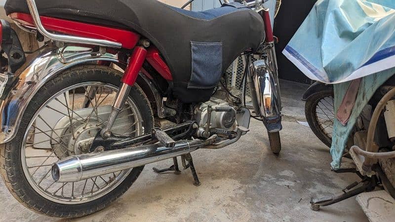 Honda 70 2022 model Karachi number 3