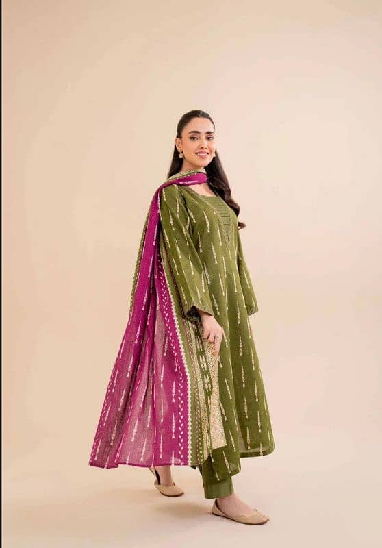 women's unstitched printed suits| fabric lawn| reasonable price 0