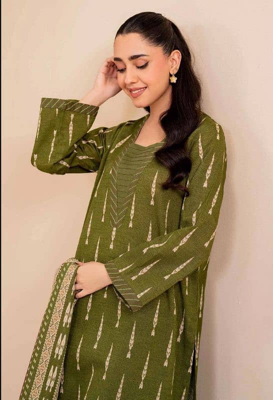 women's unstitched printed suits| fabric lawn| reasonable price 3