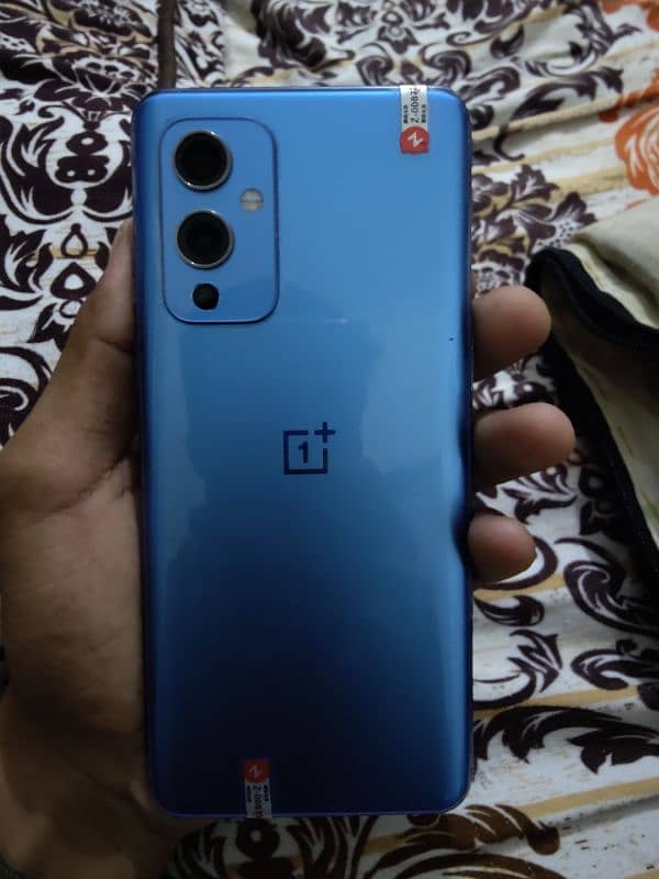 OnePlus 9.10 by 10 condition. 12/256 GB . 2