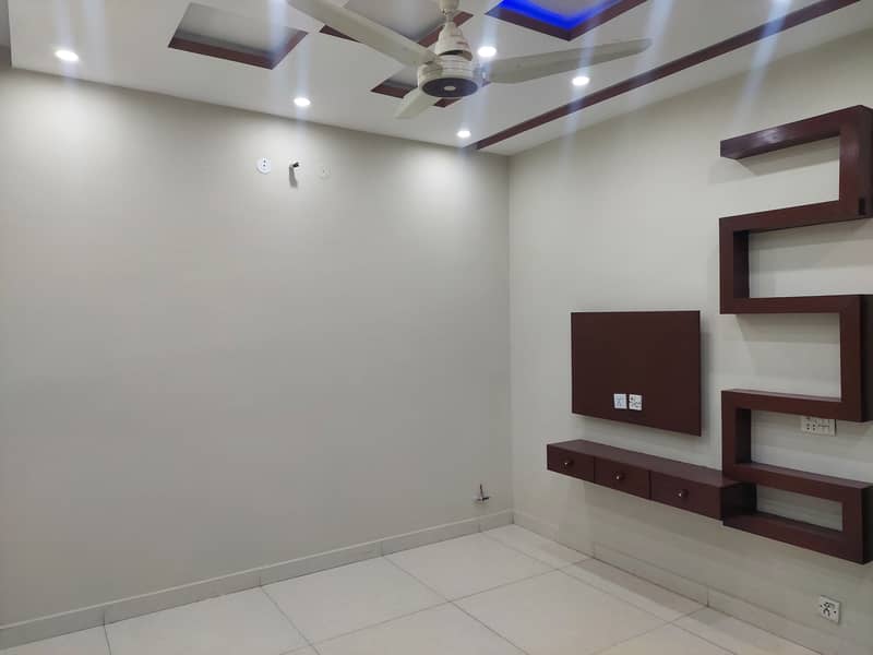 5 Marla Excellent condition House available for sale in block L sector 2 DHA 11 Rahbar Lahore 9