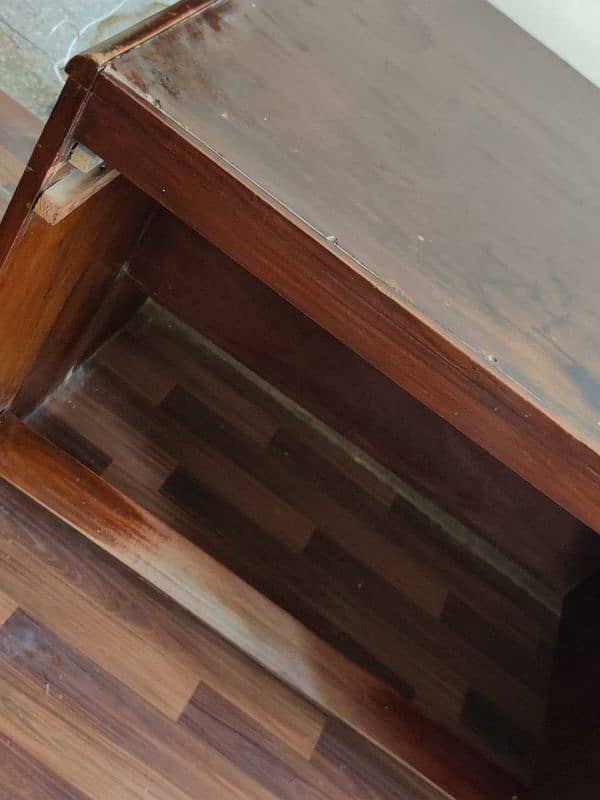 Office Table 9