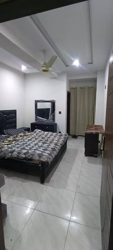 2Bed Luxury fully furnished Apartment For rent On possession flat In B-17 D Block Main markaz 0