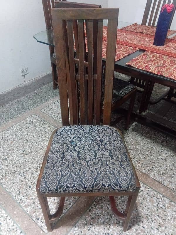 dining table with 6 chairs 1