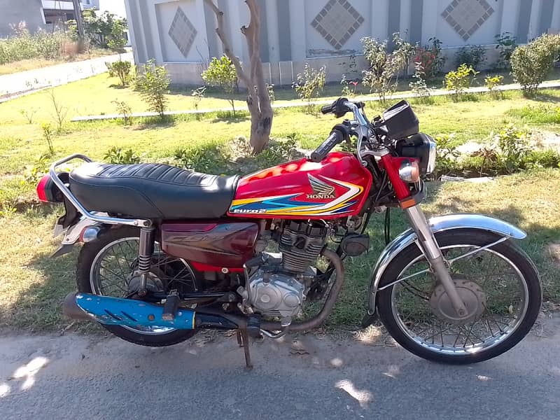 Honda CG 125 model 2019 03161737719 1