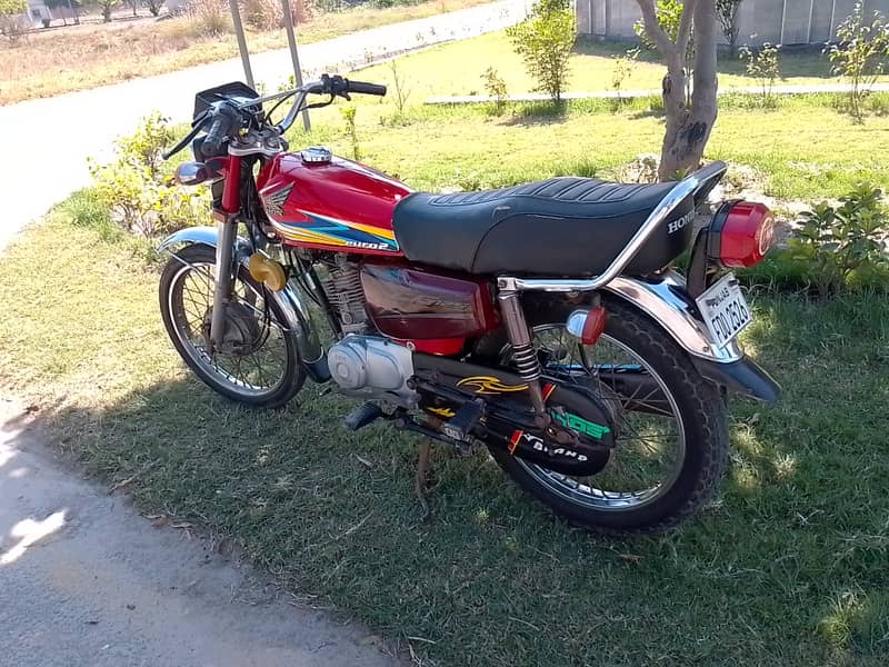 Honda CG 125 model 2019 03161737719 3