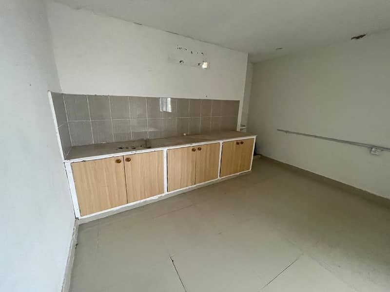 2400 Square Feet Penthouse For rent In Gulshan-e-Iqbal - Block 13/C Karachi In Only Rs. 150000 17