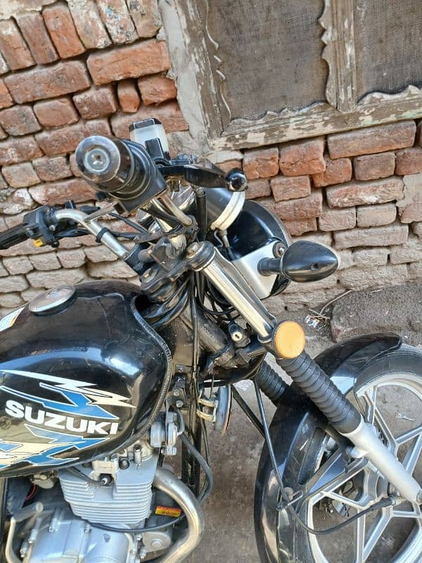 suzuki gs 150 all punjab number laga ha 3