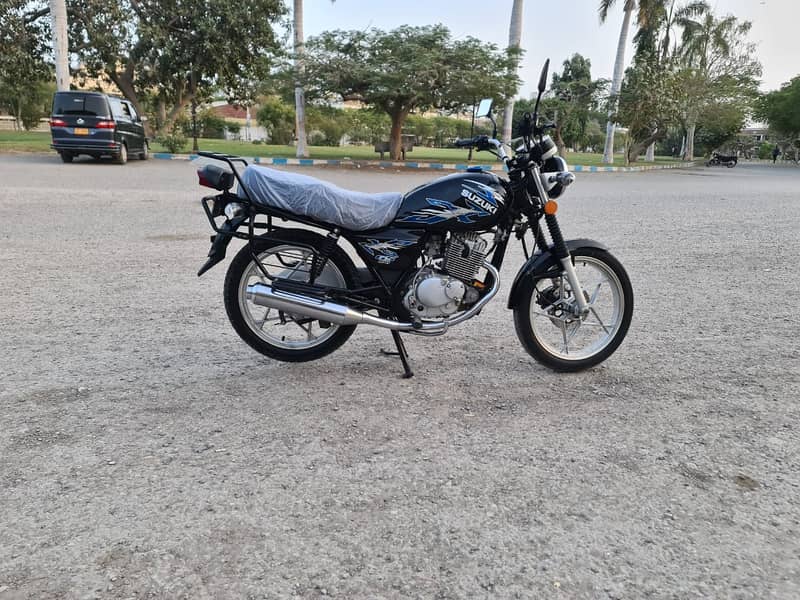 Suzuki GS 150 SE 2022 Brand New Condition, Just 4755 KM Millage 1