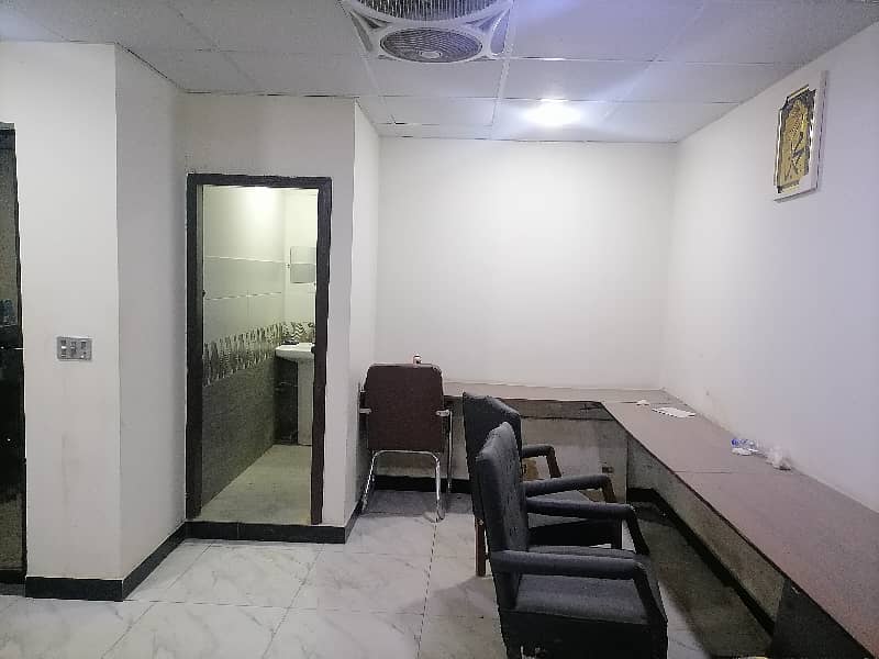 A Well Designed Office Is Up For rent In An Ideal Location In Karachi 10