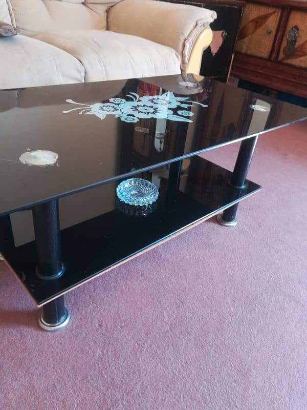 Beautiful centre table in cheep price 1