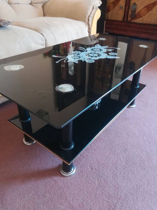 Beautiful centre table in cheep price 2