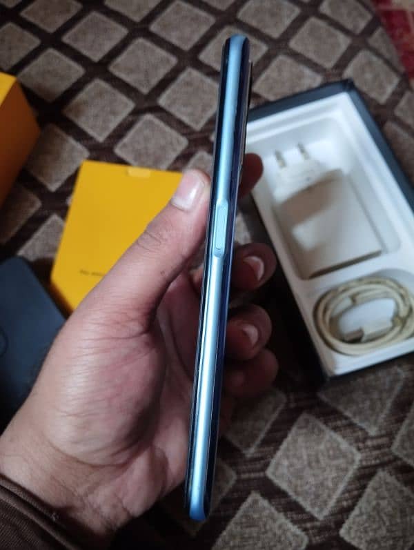 realme 9i 4