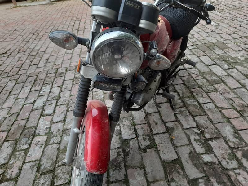 Suzuki GS 150 SE Limited Edition Model 2020 5