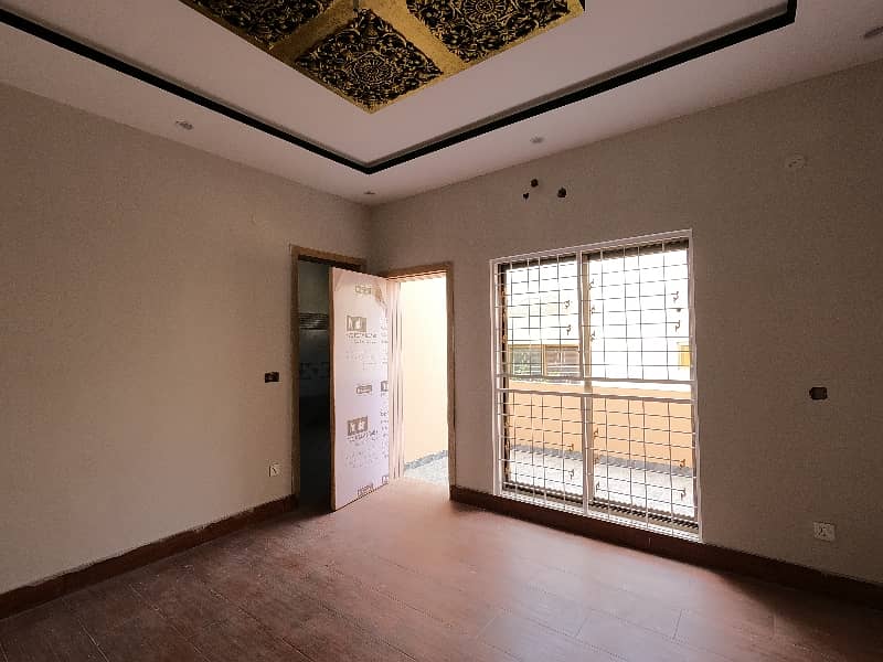 Brand New 1 Kanal House Available In Marghzar Officers Colony For sale 24