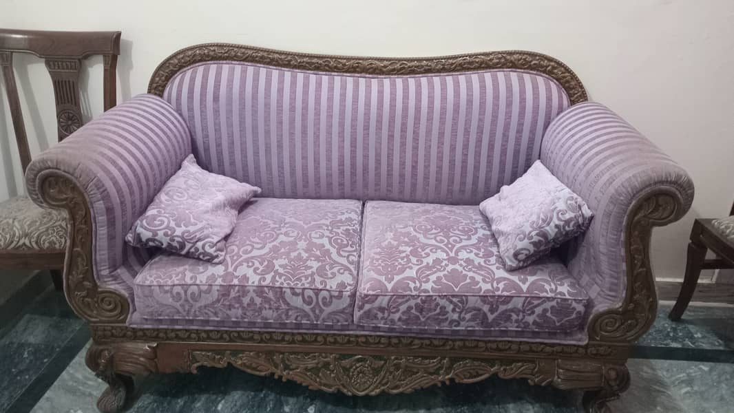 7 seater sofa set with cushions 0