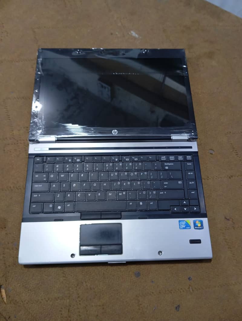 Laptop 12