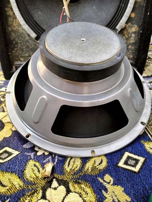 Mehfil Speaker with Mic Hi-Fi sound system 4