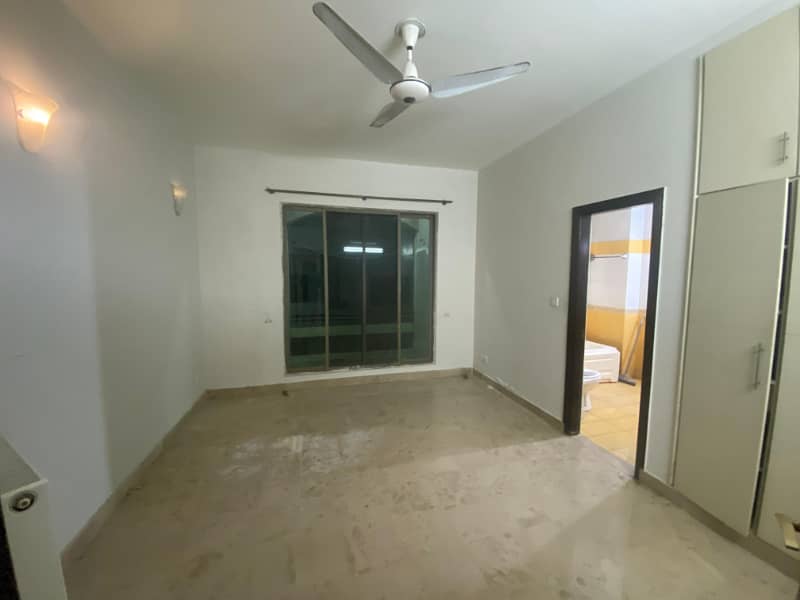 F11 Frequently Living 2 Bedrooms Apartment Of Rent 5