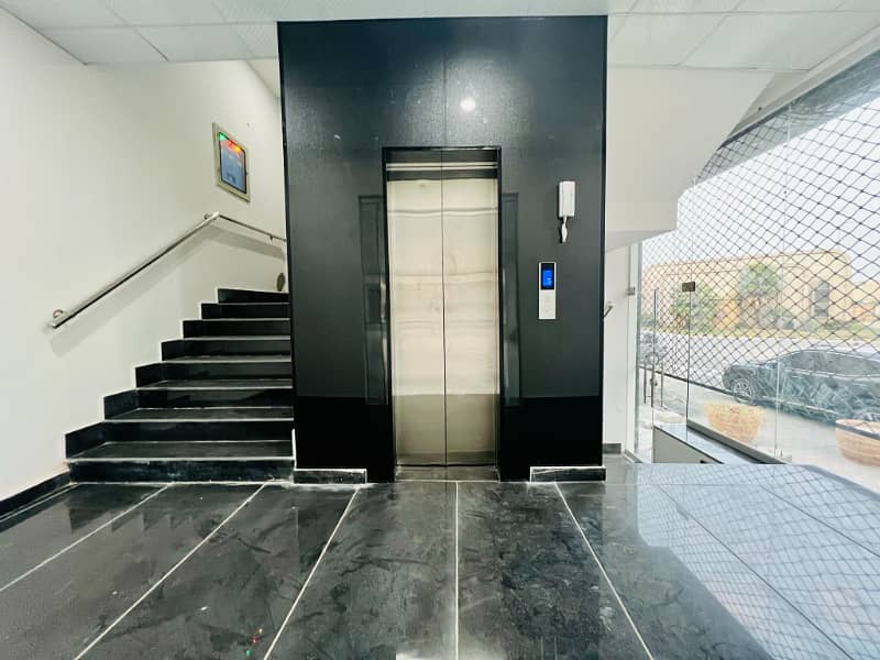 New 5 Floors 3 Facing Plaza With Lift Available For Rent 12